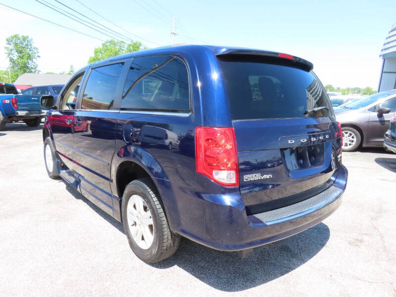 2012 Dodge Grand Caravan Crew