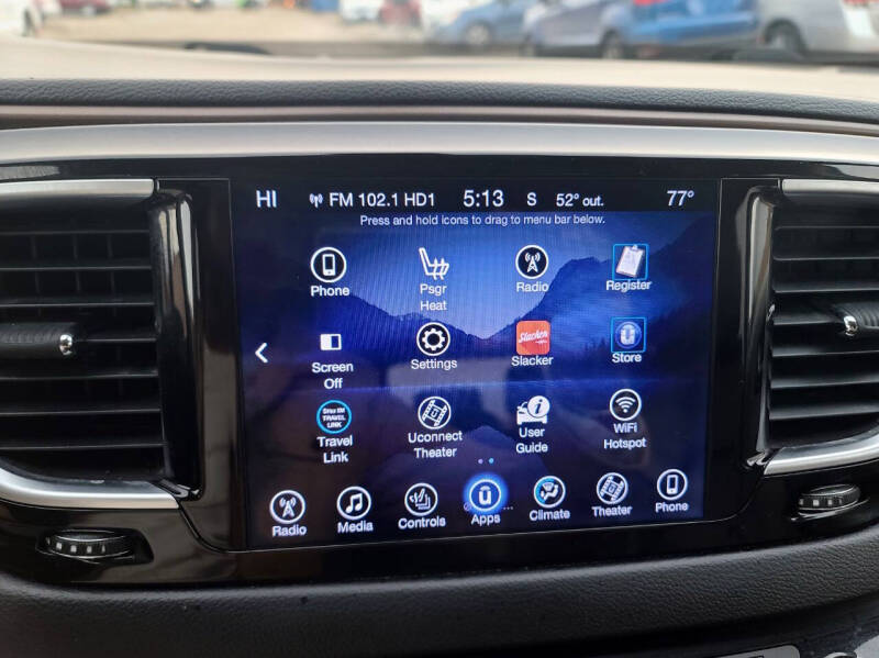 2017 Chrysler Pacifica Touring-L Plus