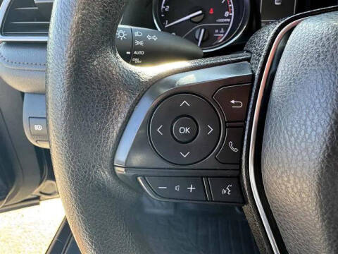 2020 Toyota Camry LE