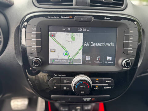 2018 Kia Soul +