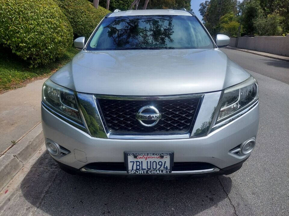 2013 Nissan Pathfinder for sale at GREEN AUTOMOTIVE, LLC in Costa Mesa, CA