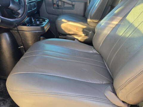 2016 Chevrolet Express 2500