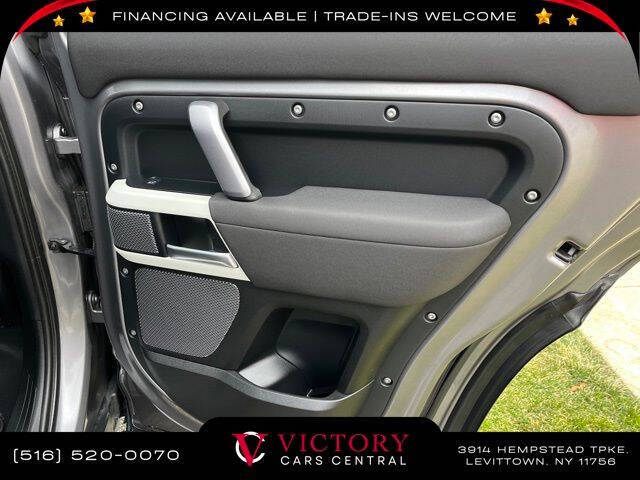 2022 Land Rover Defender 110 X-Dynamic SE