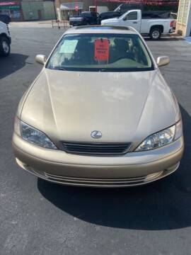 1997 Lexus ES 300 for sale at North Hill Auto Sales in Akron OH