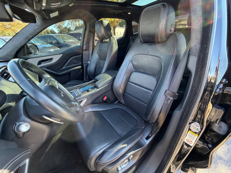 2020 Jaguar F-PACE S