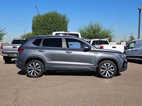 2022 Volkswagen Taos SE