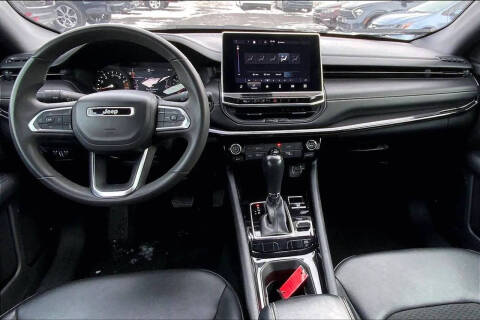 2022 Jeep Compass Altitude