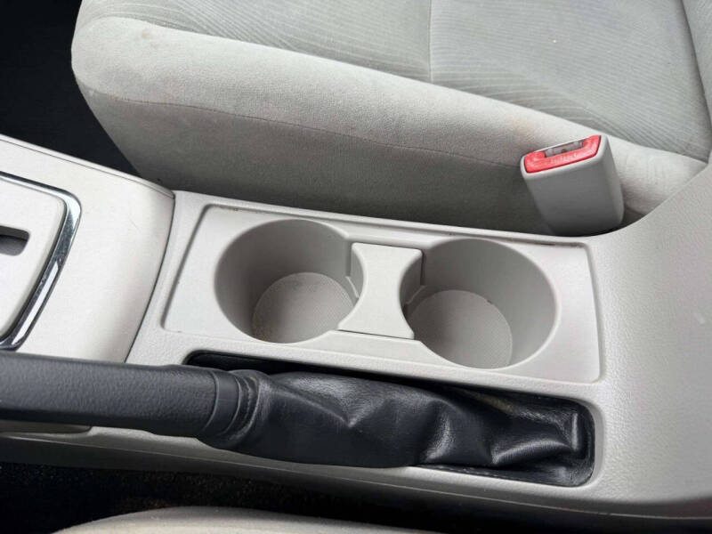 2011 Toyota Corolla LE