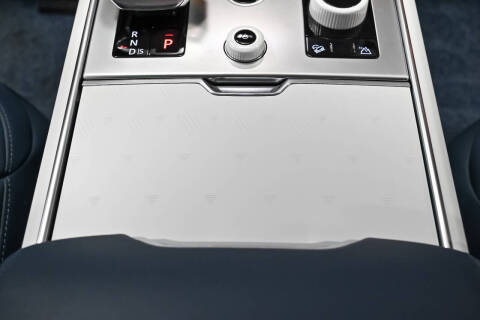 2023 Land Rover Range Rover P530 SV LWB