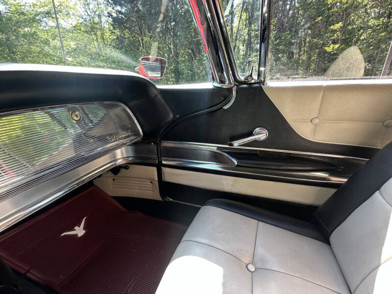 1960 Ford Thunderbird
