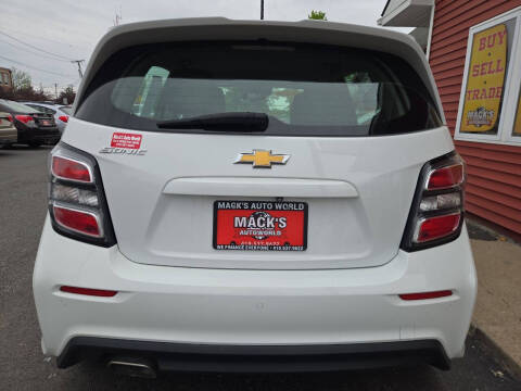 2020 Chevrolet Sonic LT