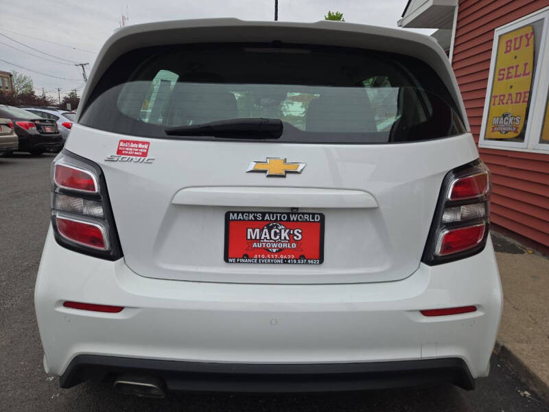 2020 Chevrolet Sonic LT