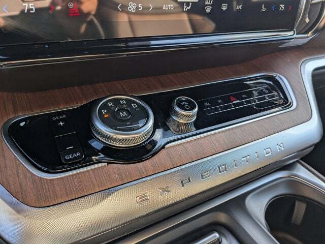 2025 Ford Expedition King Ranch