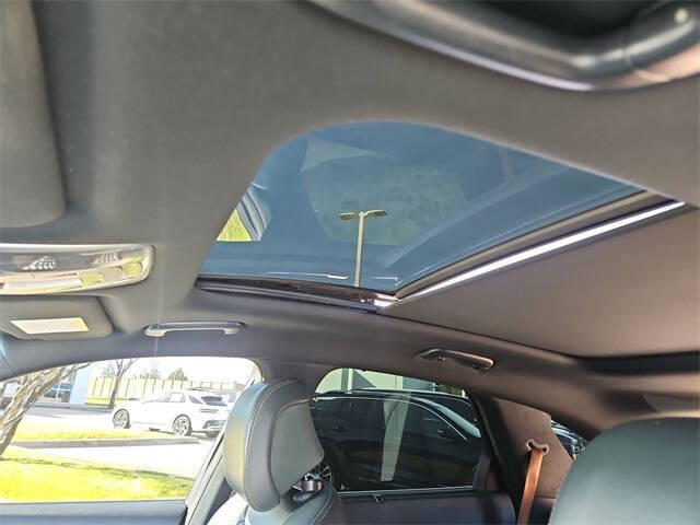 2022 Genesis GV70 2.5T Standard