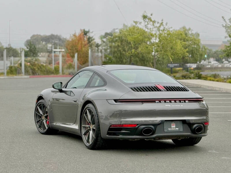 2020 Porsche 911 Carrera S