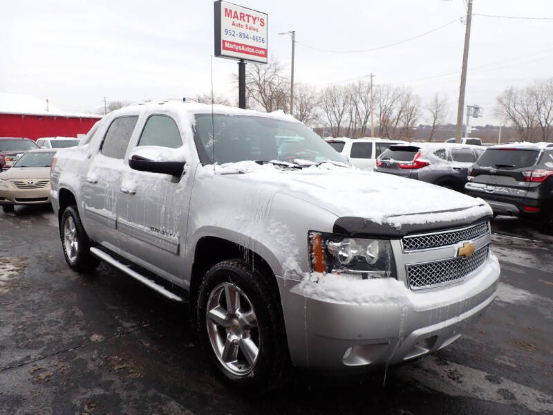 2013 Chevrolet Avalanche LT's photo