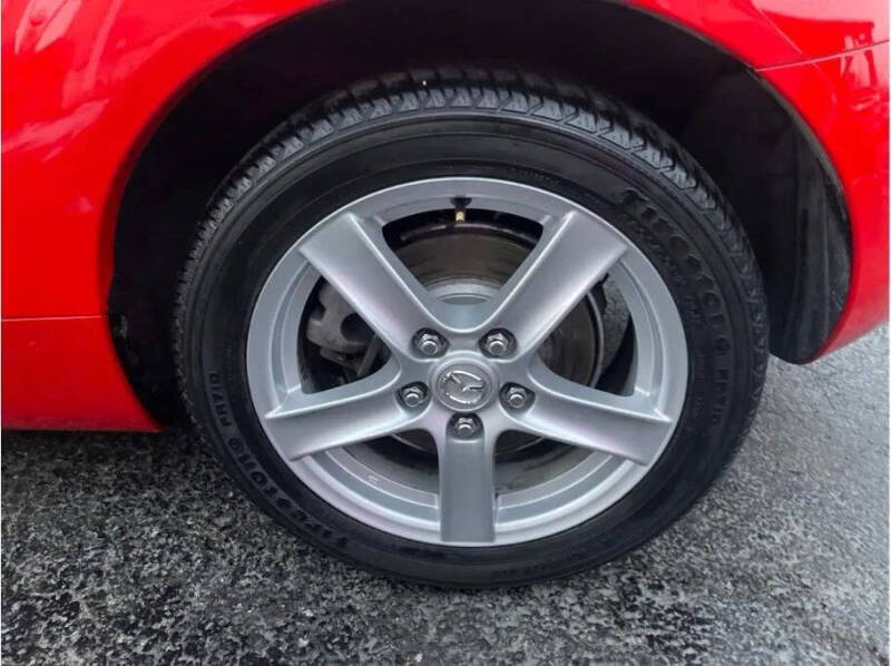 2006 Mazda MX-5 Miata