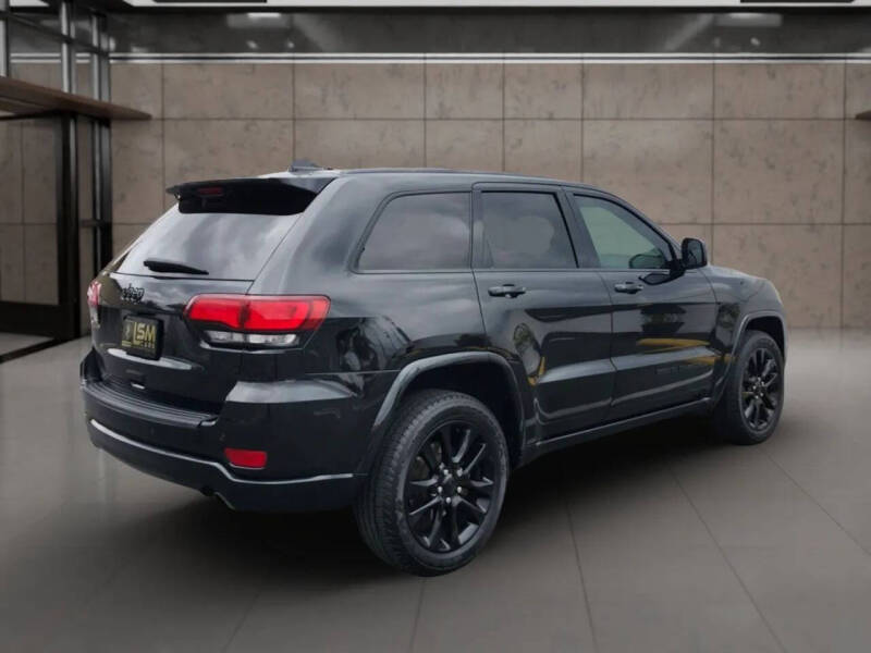 2019 Jeep Grand Cherokee Altitude
