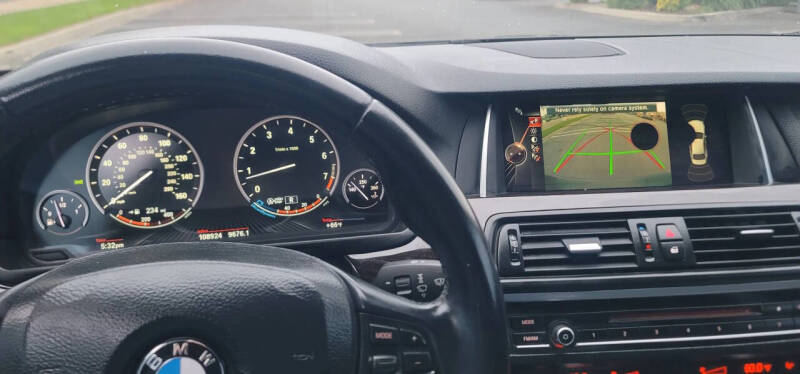 2015 BMW 5 Series 528i