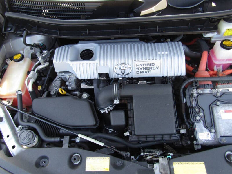 2012 Toyota Prius v Two