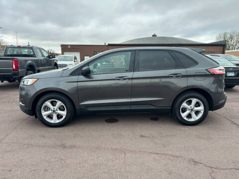 2020 Ford Edge SE