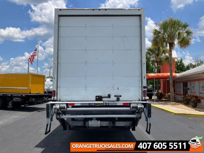 2018 International DuraStar 4300