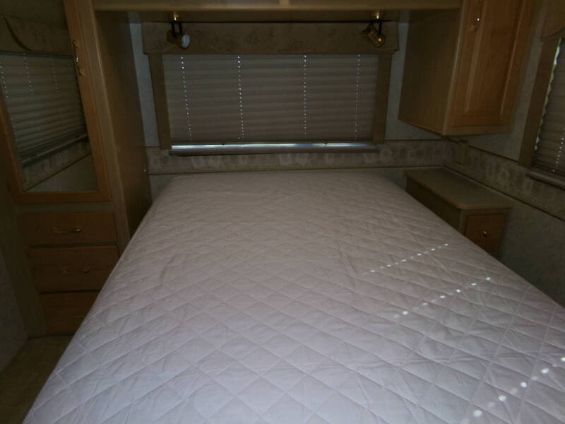 2001 Winnebago Itasca