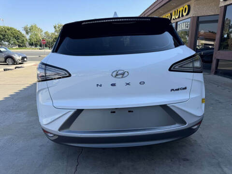 2021 Hyundai Nexo Blue