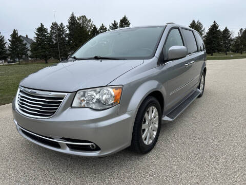 2014 Chrysler Town and Country for sale at Sphinx Auto Sales LLC in Milwaukee WI