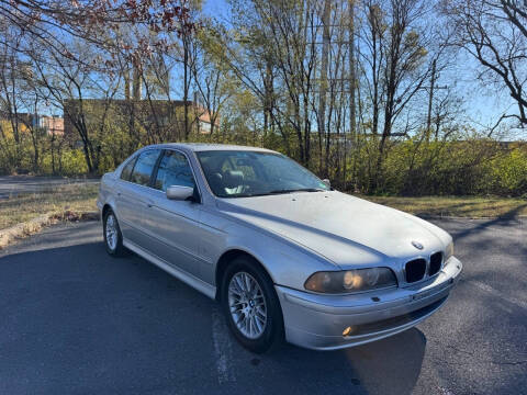 2003 BMW 5 Series 530i