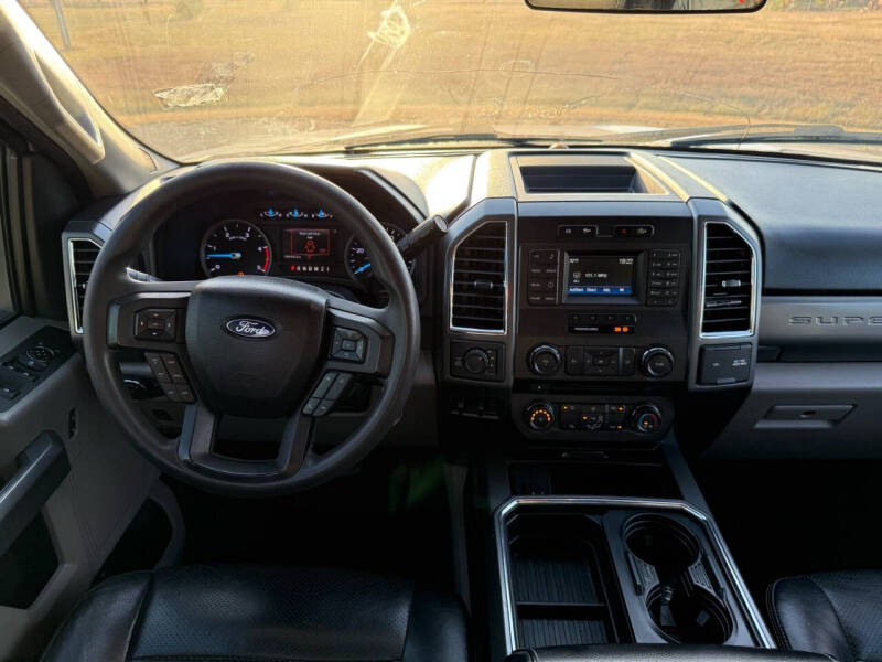 2017 Ford F-250 Super Duty XLT