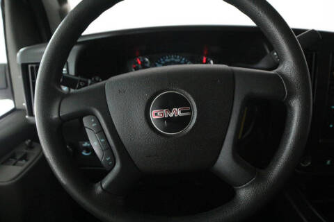 2021 GMC Savana 2500