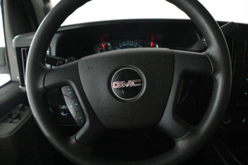 2021 GMC Savana 2500