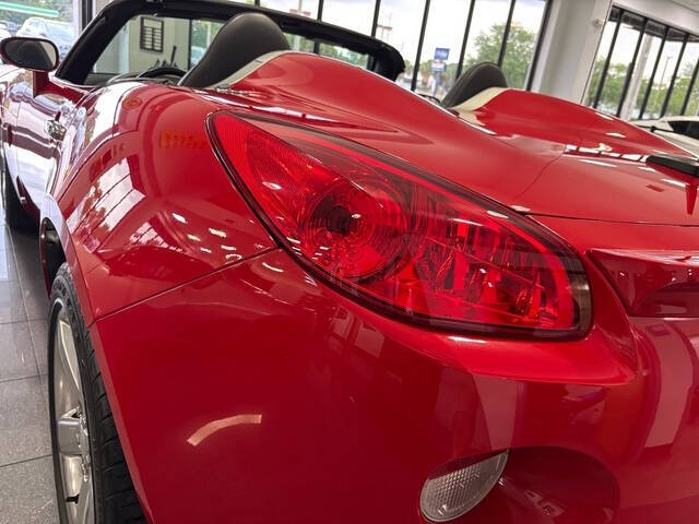 2007 Pontiac Solstice 8
