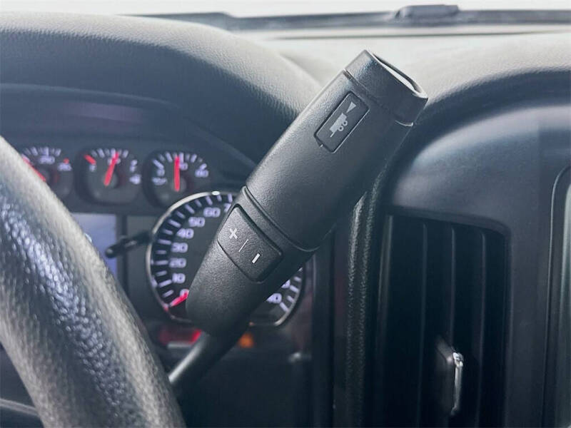 2017 Chevrolet Silverado 1500 Custom