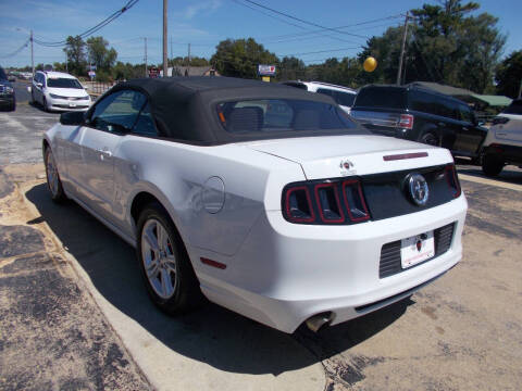 2014 Ford Mustang V6