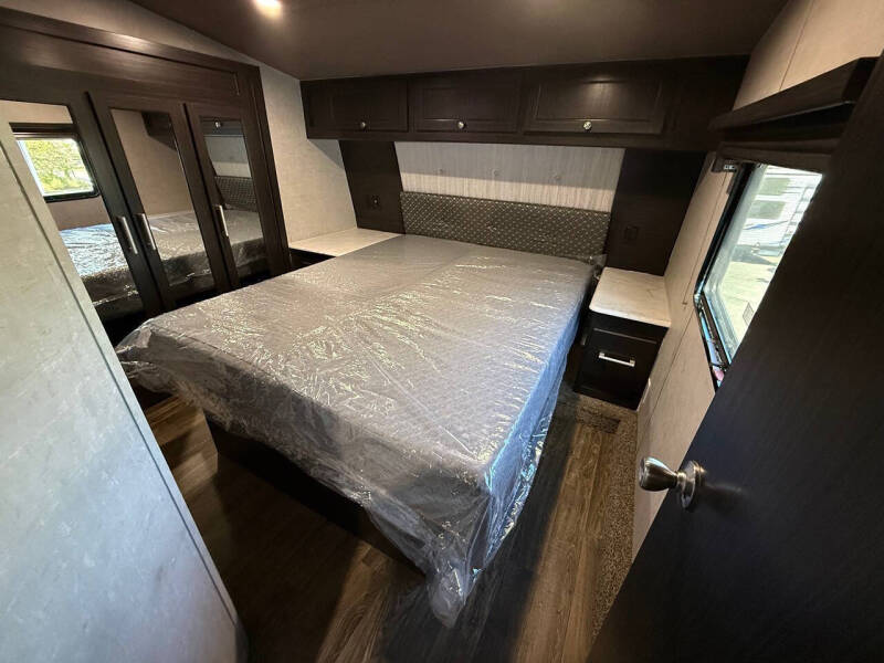 2023 Eclipse Recreational Vehicle Stellar