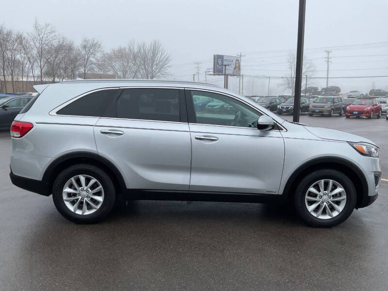 2018 Kia Sorento LX