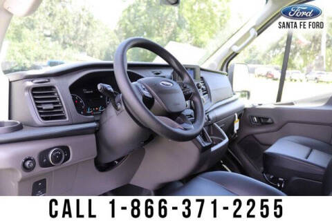 2025 Ford Transit 250