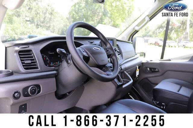 2025 Ford Transit 250