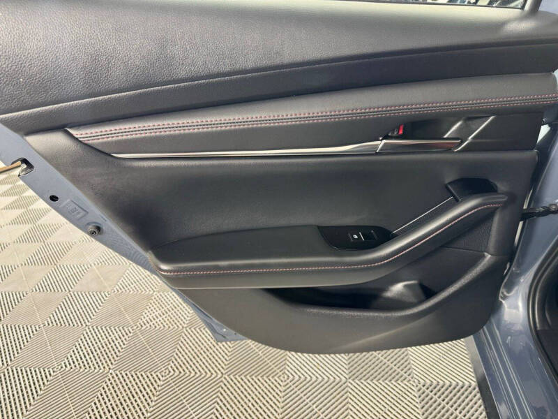 2025 Mazda Mazda3 Sedan 2.5 S Carbon Edition