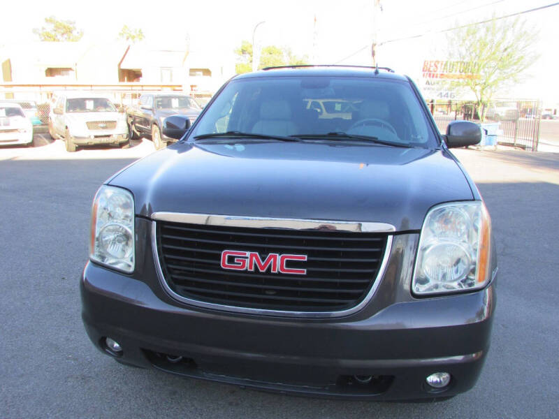 2010 GMC Yukon XL SLT1 photo 7