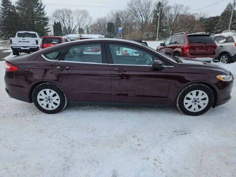 2013 Ford Fusion S