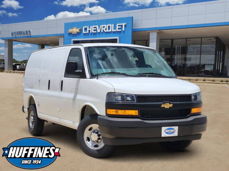 2026 Chevrolet Express 2500