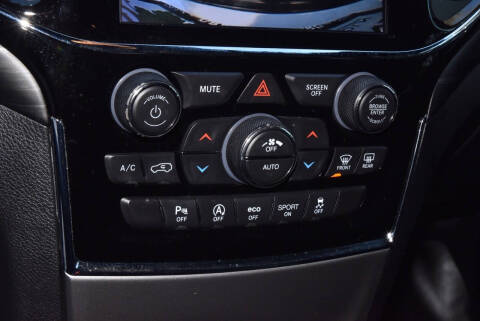 2020 Jeep Grand Cherokee Laredo E