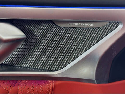 2020 BMW M8