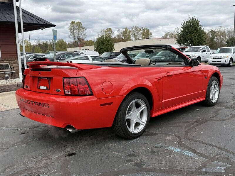 2000 Ford Mustang GT