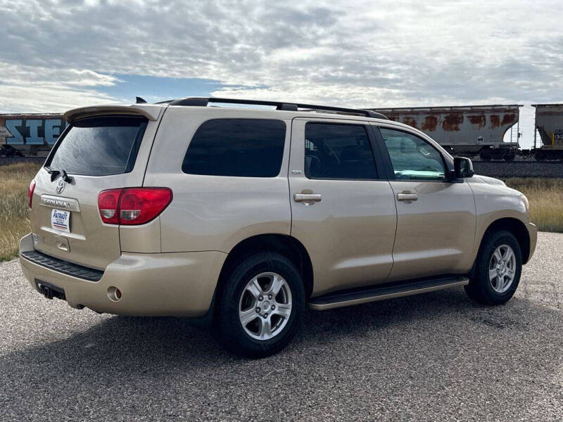 2010 Toyota Sequoia SR5