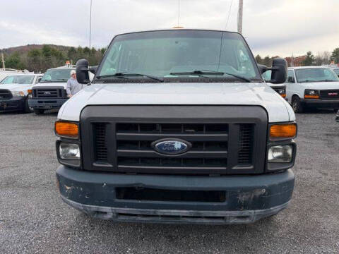 2011 Ford E-Series E-250
