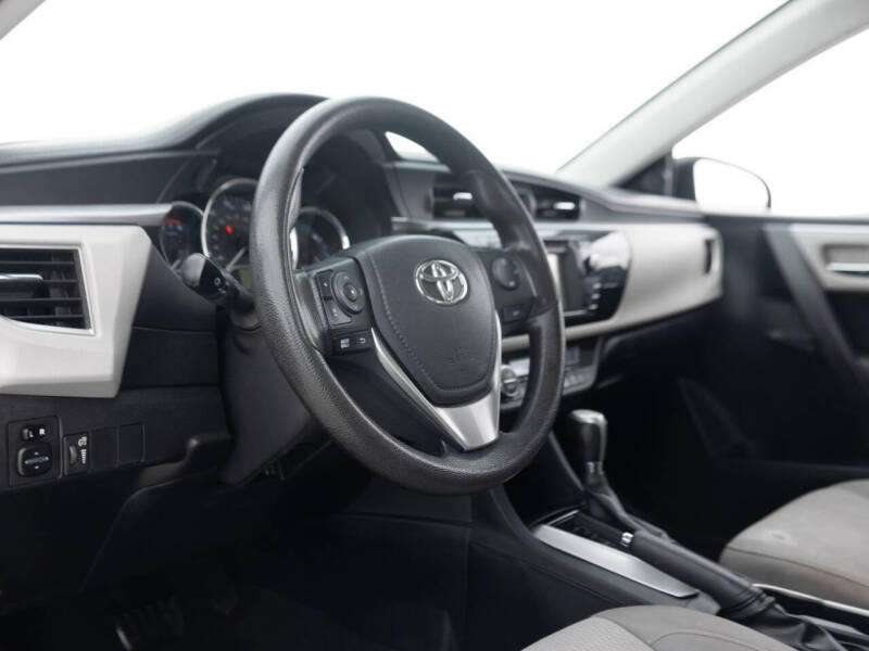2015 Toyota Corolla LE Plus
